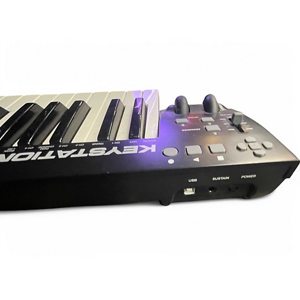 Used M-Audio Used M-Audio Keystation 49ES MIDI Controller