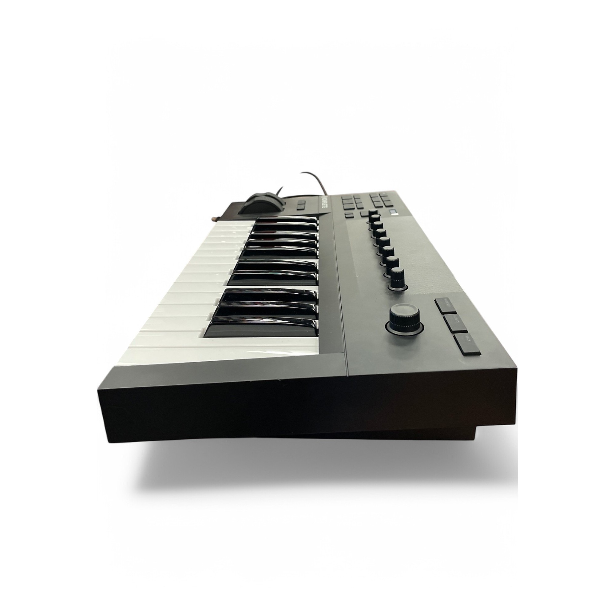 Used Native Instruments Used Native Instruments Komplete