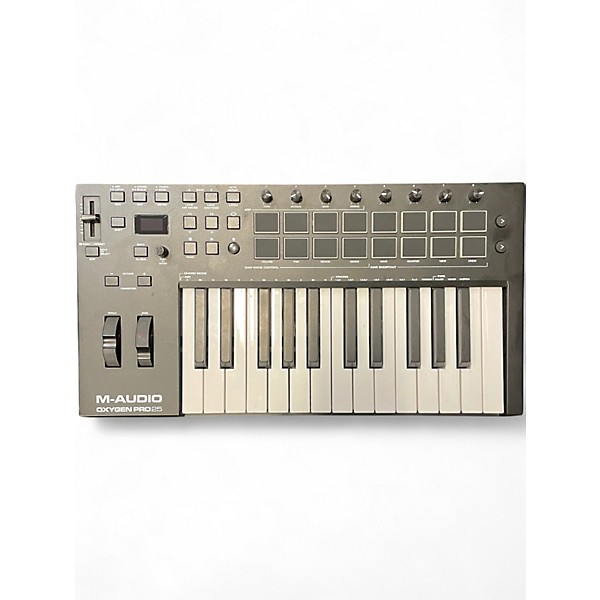 Used M-Audio Oxygen Pro 25 MIDI Controller