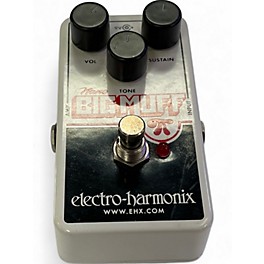 Used Electro-Harmonix bigg muff nano Effect Pedal