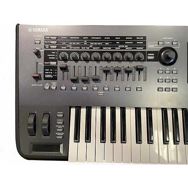 Used Yamaha Montage 6 61 Key Synthesizer
