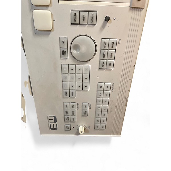 Used KORG M3 88 Key Keyboard Workstation