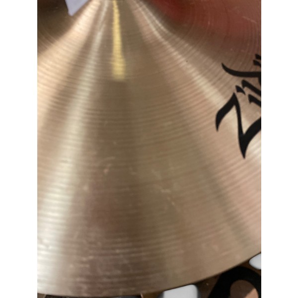 Used Zildjian 17in medium crash Cymbal