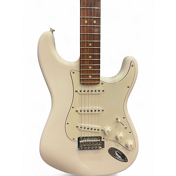 Used 2020 Fender Player Stratocaster Polar White Solid Body Electric Guitar