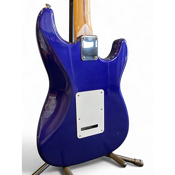 Used Fender Standard Stratocaster LH Purple Electric Guitar