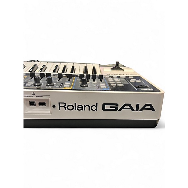Used Roland Used Roland Gaia SH01 37 Key Synthesizer