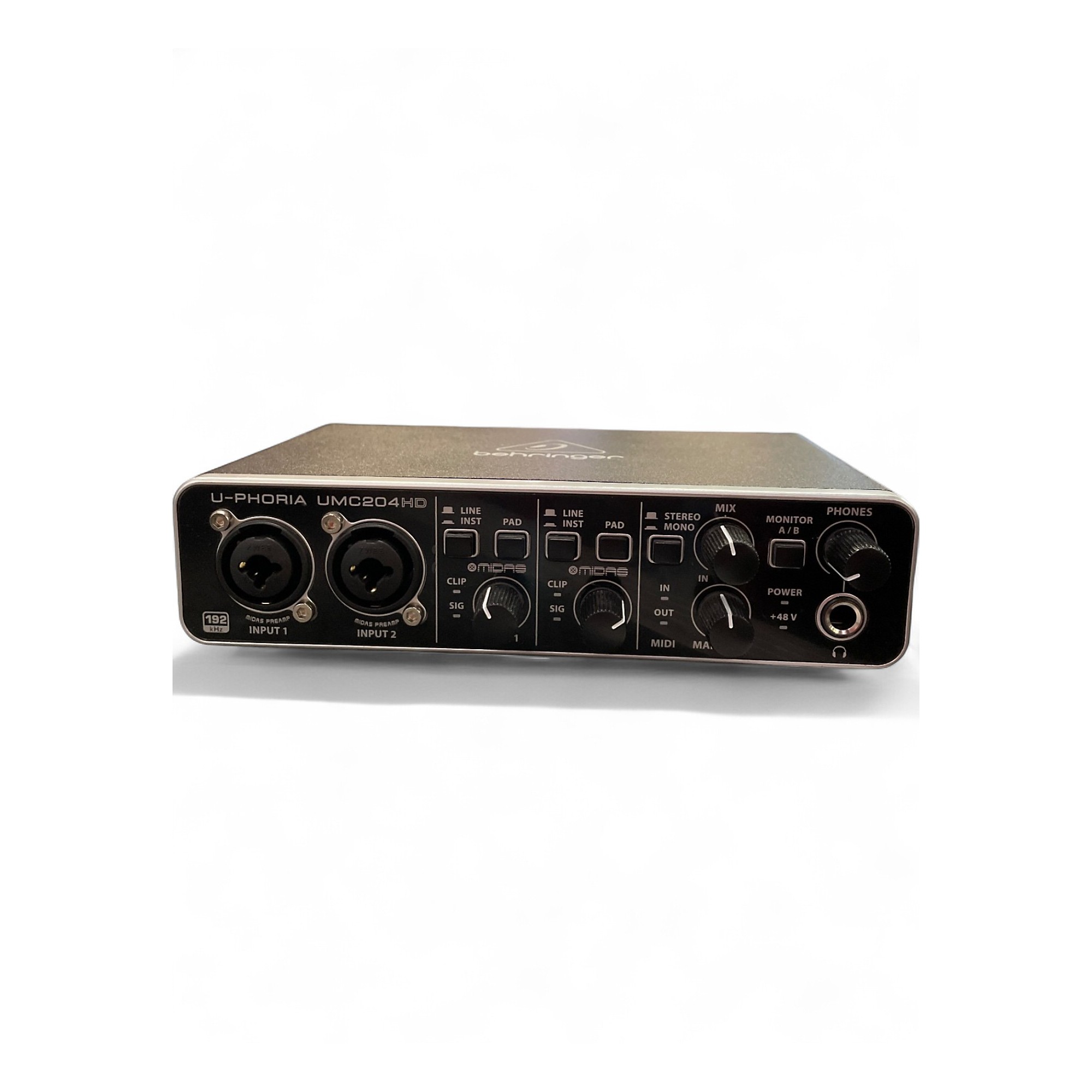 Used Behringer Used Behringer UMC204HD Audio Interface