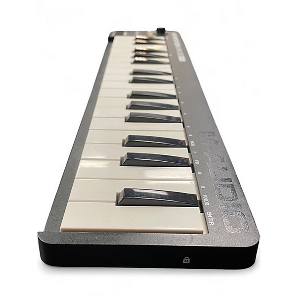 Used M-Audio Mini 32 MIDI Controller