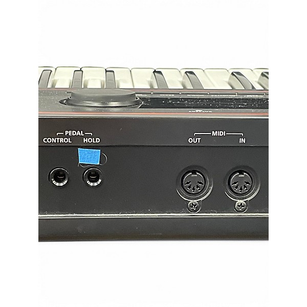 Used Roland JUNO DS 61 Synthesizer