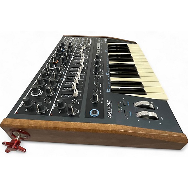 Used Arturia Minibrute 2 Synthesizer