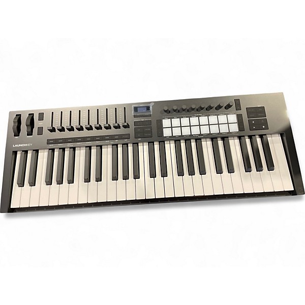Used Novation Used Novation Launchkey 49 Key MIDI Controller