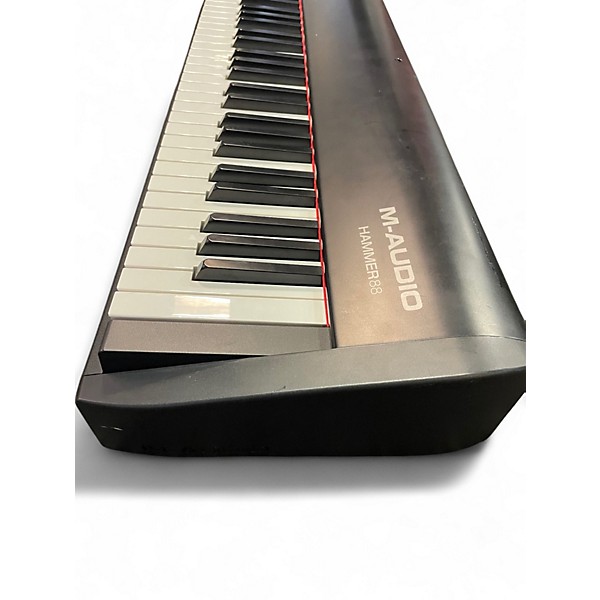 Used M-Audio hammer 88 Portable Keyboard