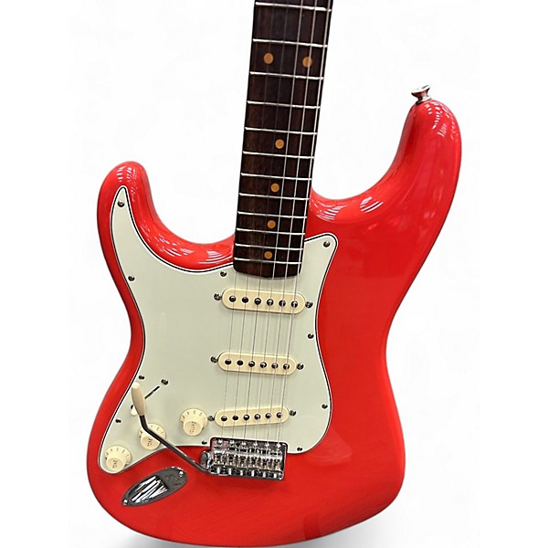 Used Fender AMERICAN VINTAGE II 1961 STRATOCASTER Fiesta Red Solid Body Electric Guitar