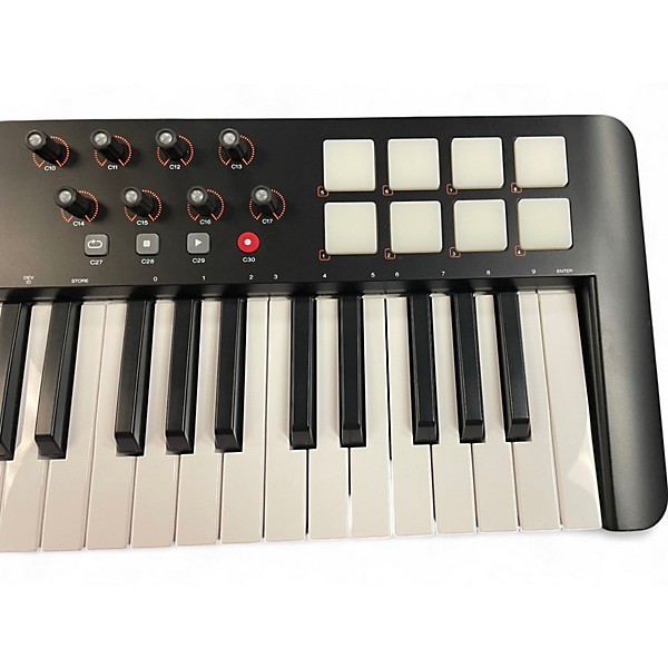Used M-Audio Used M-Audio Oxygen 49 Key MIDI Controller