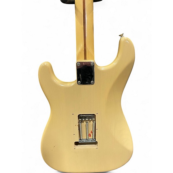 Used Fender Highway One Stratocaster Honey Blonde Solid Body Electric Guitar
