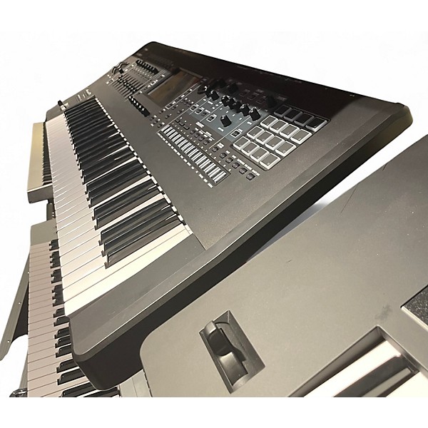 Used Roland FANTOM 7 Keyboard Workstation