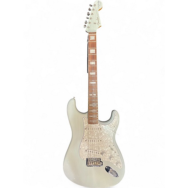 Used Starcaster by Fender KENNY WAYNE SHEPHERD STRATOCASTER USA Sonic Blue Solid Body Electric Guitar