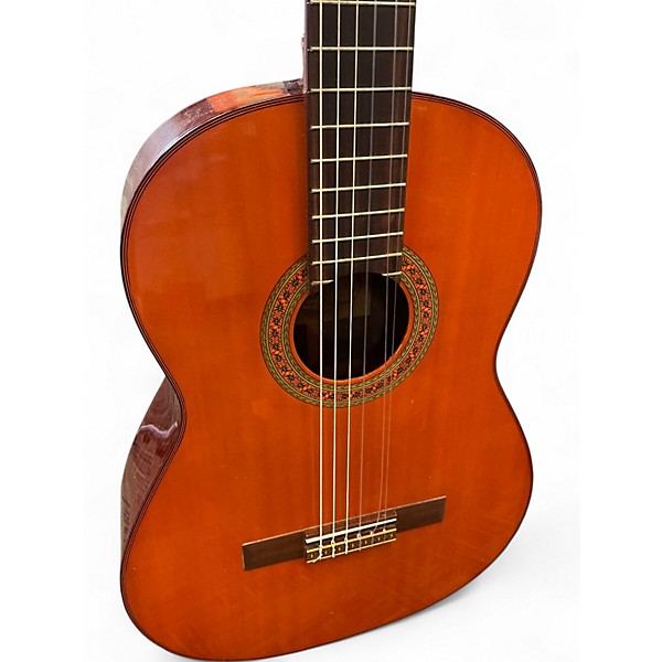 Used Yamaha G220A Natural Classical Acoustic Guitar