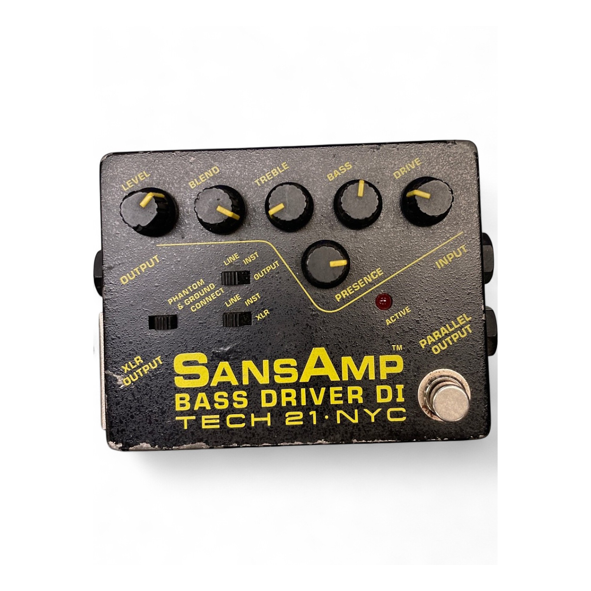 Used Tech 21 Used Tech 21 Sansamp Bass Driver DI V1 Effect Used Tech 21 Used Tech 21 Sansamp Bass Driver DI V1 Effect