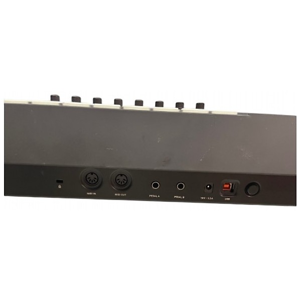 Used Native Instruments Komplete Kontrol S88 MK2 MIDI Controller
