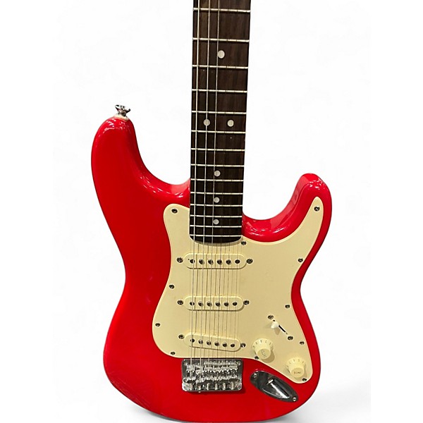 Used Squier Mini Affinity Stratocaster Dakota Red Electric Guitar