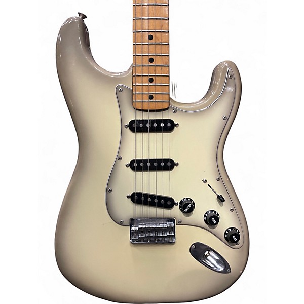 Vintage 1979 Fender American Standard Stratocaster Antigua Solid Body Electric Guitar