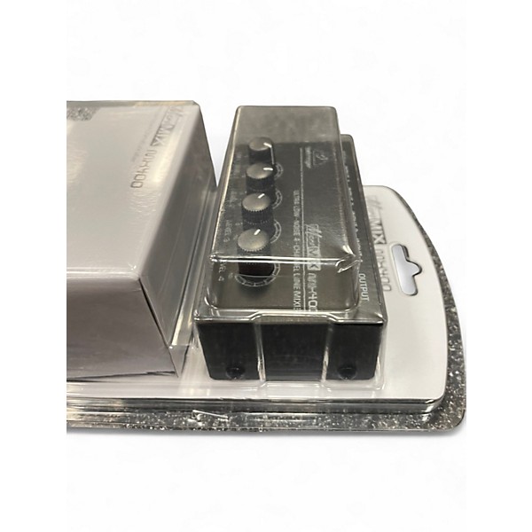 Used Behringer MX400 Unpowered Mixer