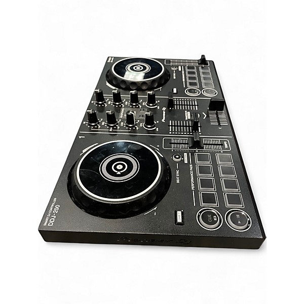 Smart DJ Controller DDJ-200