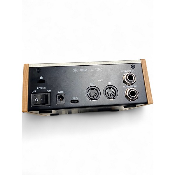 Used KORG volt 176 Audio Interface