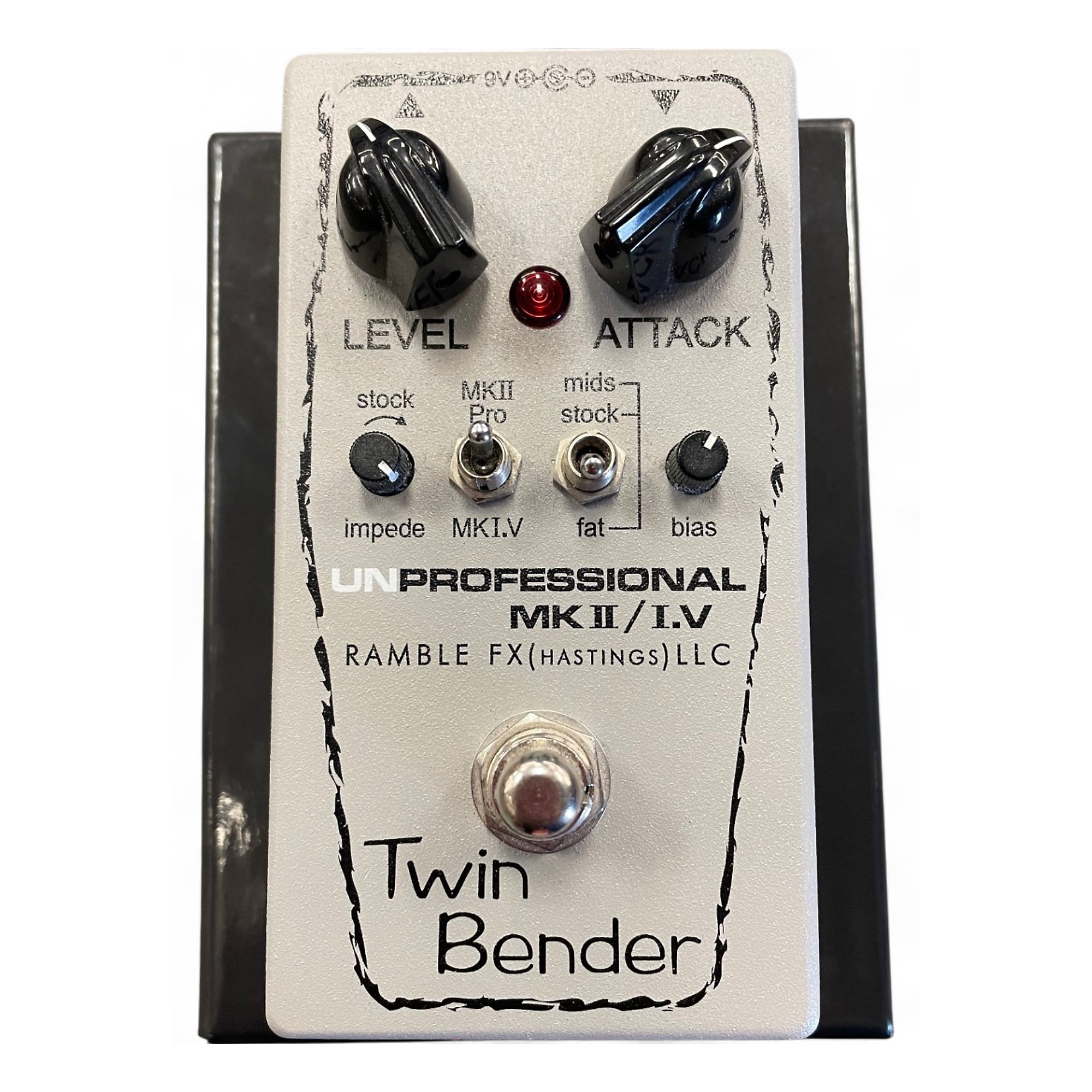 Ramble FX Twin Bender Fuzz | Vintage Guitar® magazine