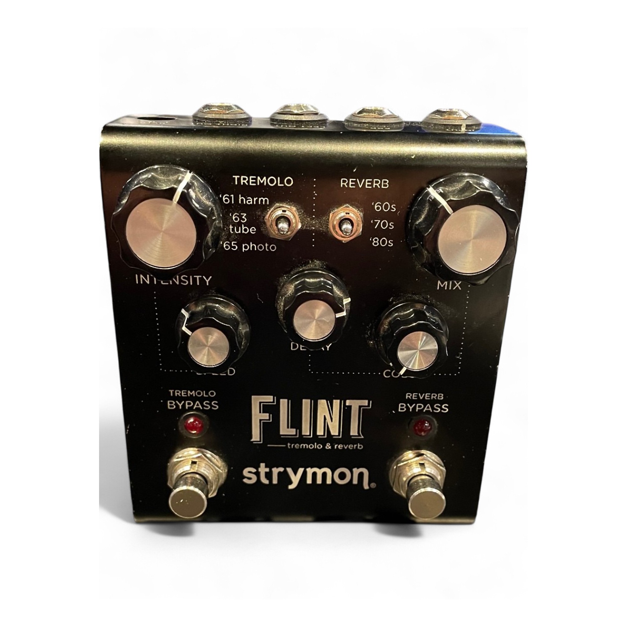 Used Strymon Used Strymon Flint Tremolo and Reverb Effect Used Strymon Used Strymon Flint Tremolo and Reverb Effect