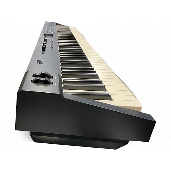 Used Roland Used Roland RD-88 Stage Piano | Guitar Center