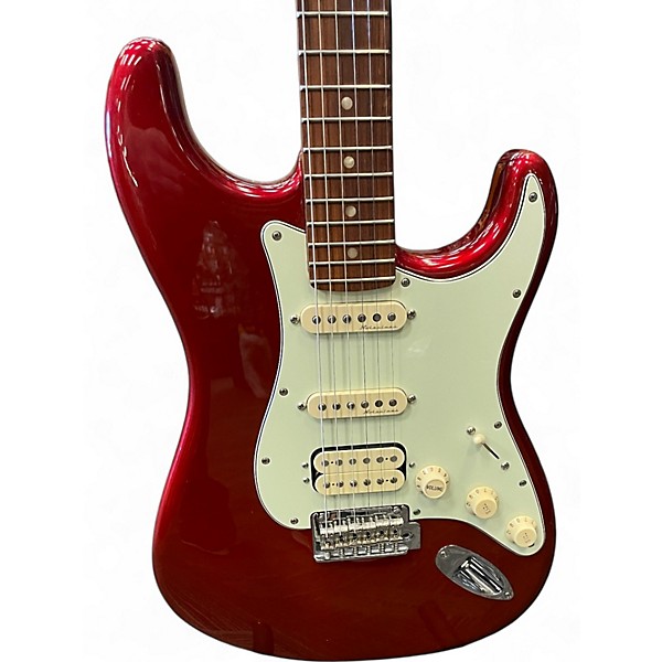 Used Fender Deluxe Stratocaster Red Solid Body Electric Guitar