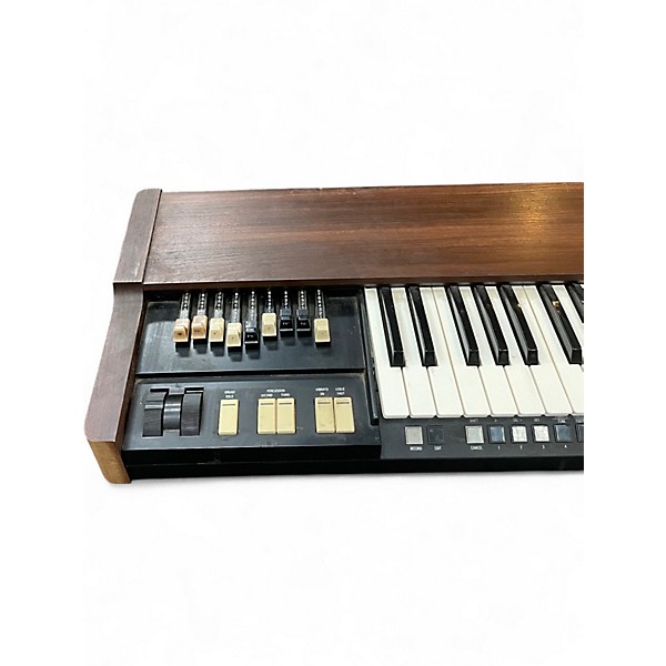 Used Hammond XB-2 Organ