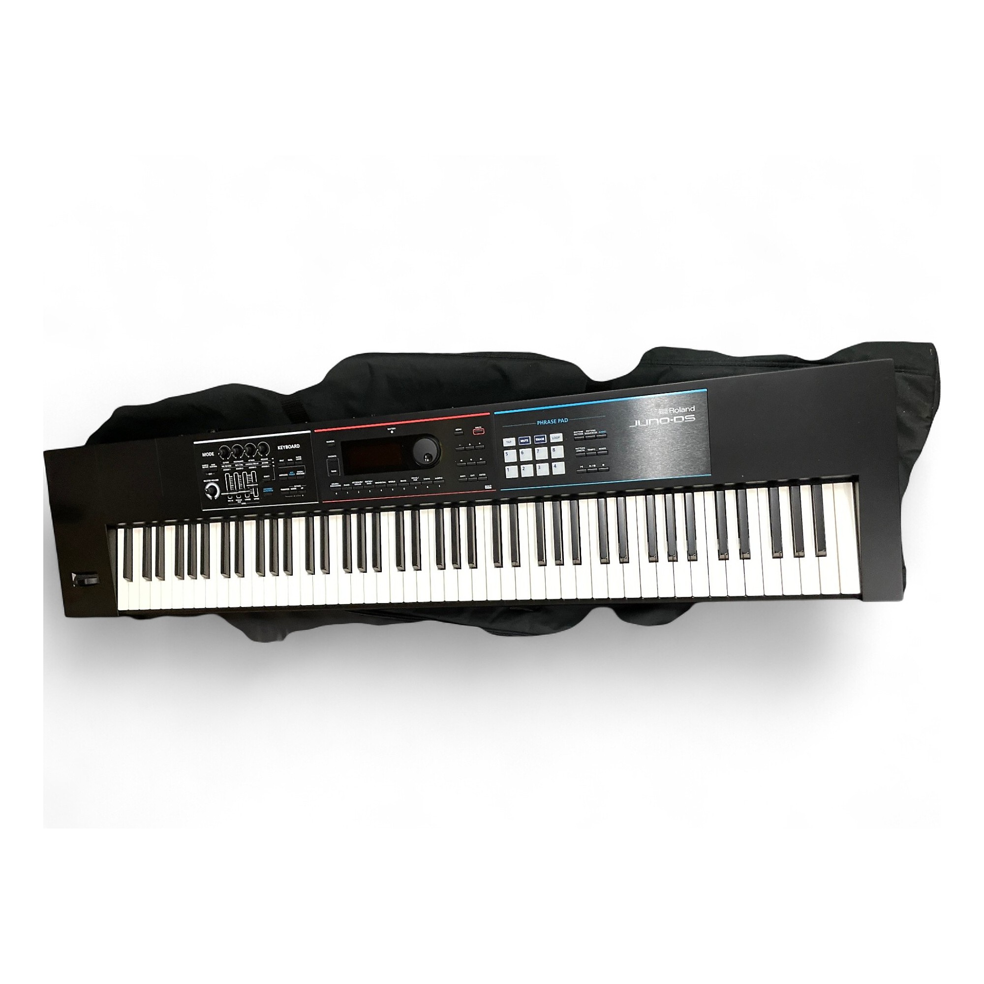 Used Roland Used Roland Juno-DS Synthesizer | Guitar Center