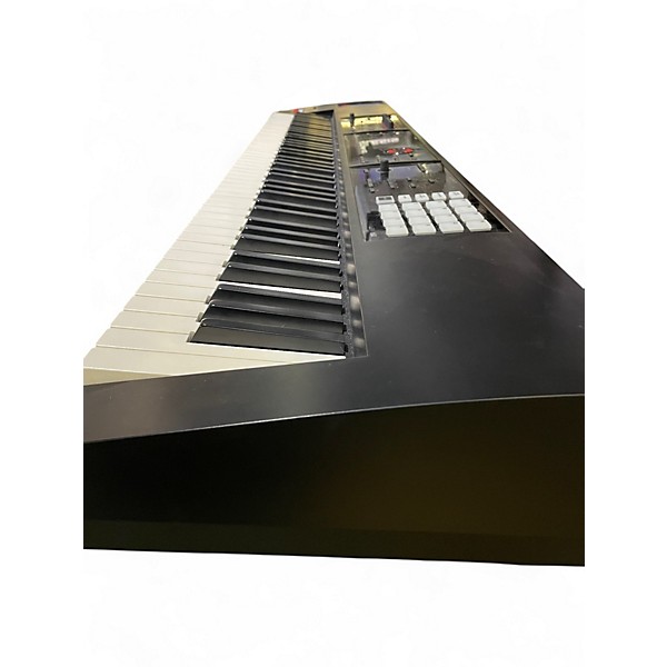 Used Roland FA08 Keyboard Workstation
