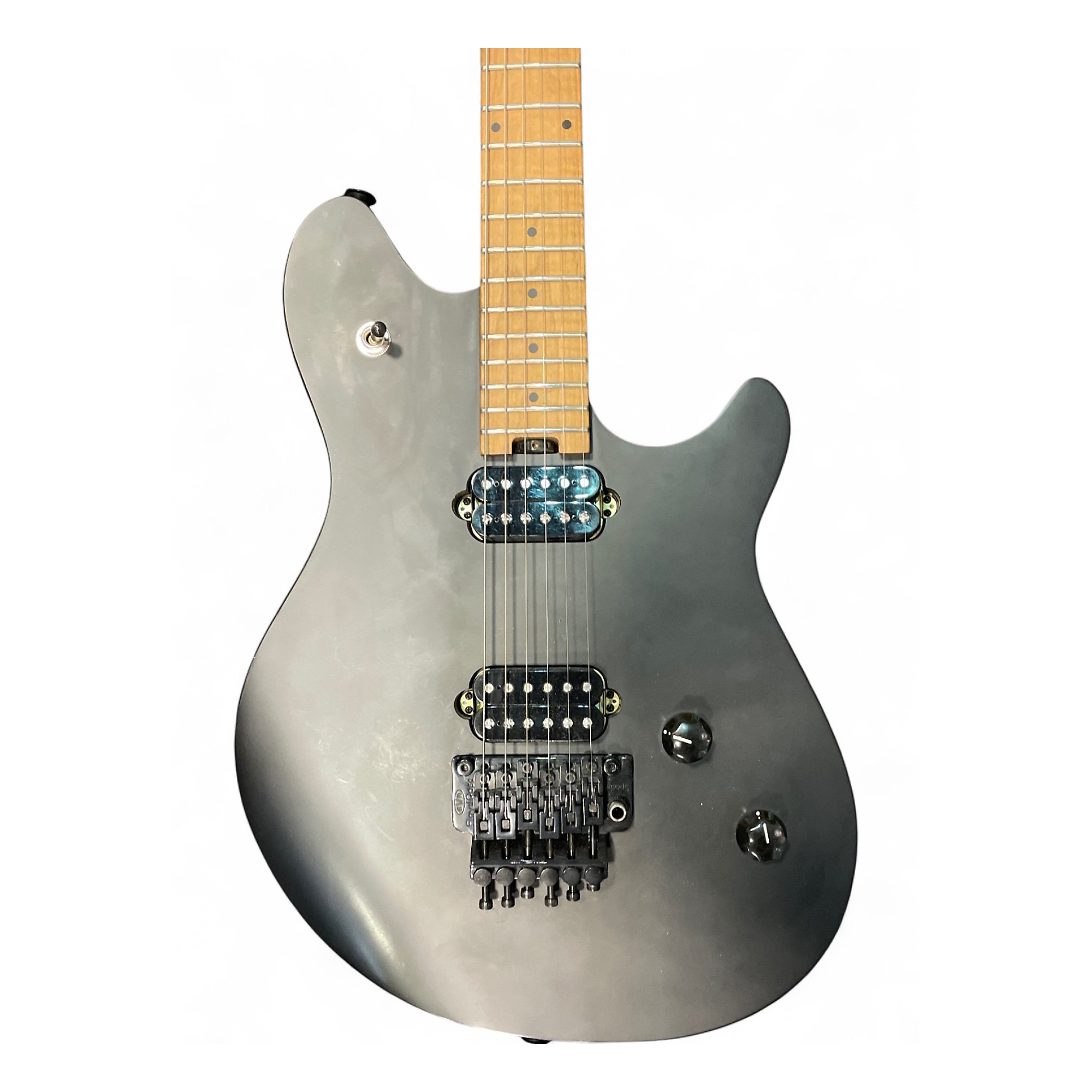送料無料◆2025新品  Used Guitar Electric Body Solid Black Standard Wolfgang EVH ギター
