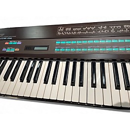 Used Yamaha DX7 Keyboard Workstation
