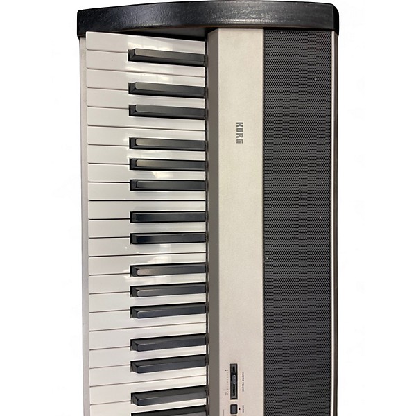 Used KORG SP-300 Stage Piano