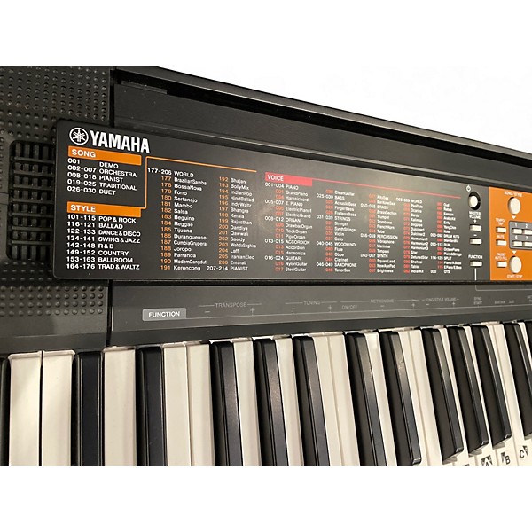 Used Yamaha PSR-F51 Keyboard Workstation