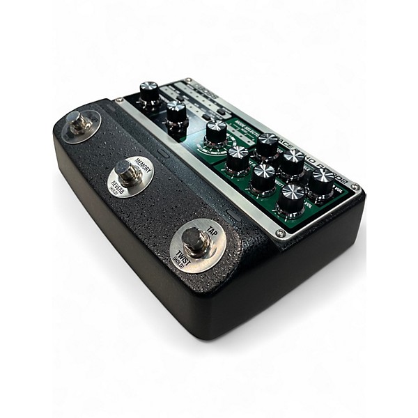 Used BOSS Used BOSS RE-202 Effect Pedal | Guitar Center