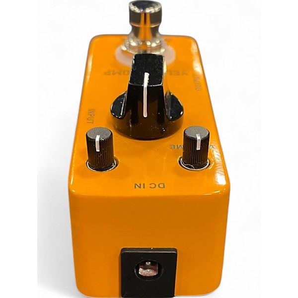 Used Mooer Yellow Comp Effect Pedal Package