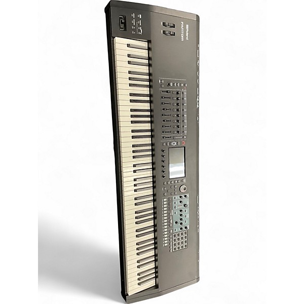 Used Roland Fantom 8 Keyboard Workstation