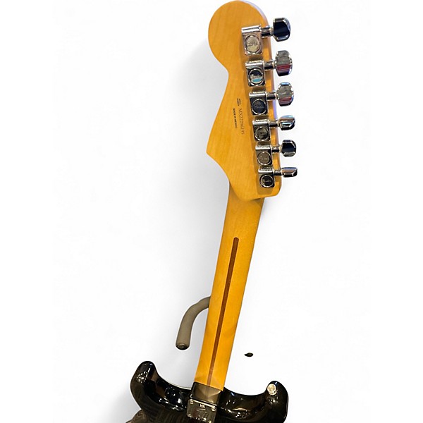 Used Fender Player Stratocaster Maple Fingerboard Black Solid Body Electric Guitar