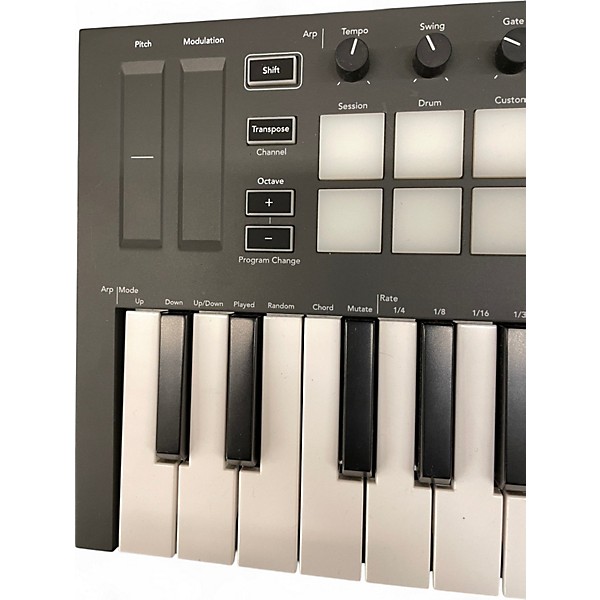 Used Novation LAUNCHKEY MINI MIDI Controller