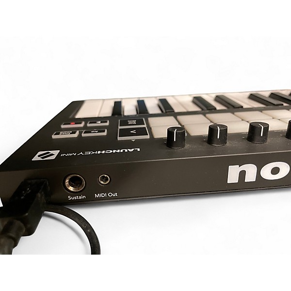 Used Novation LAUNCHKEY MINI MIDI Controller