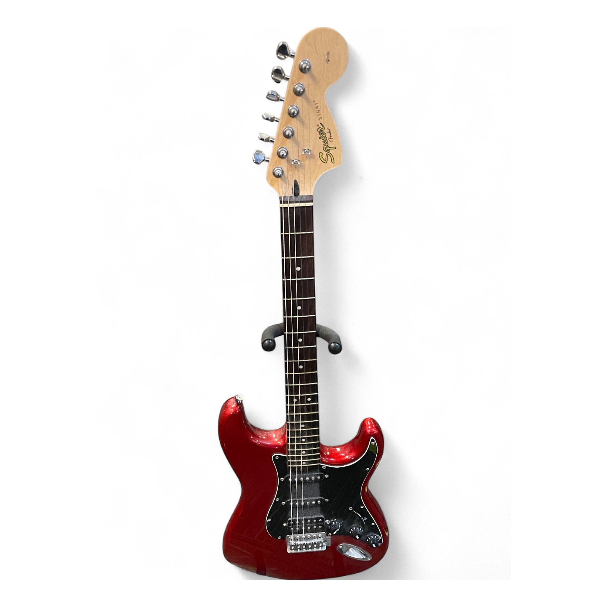 Used Squier Used Squier Affinity Stratocaster Candy Apple Used Squier Used Squier Affinity Stratocaster Candy Apple