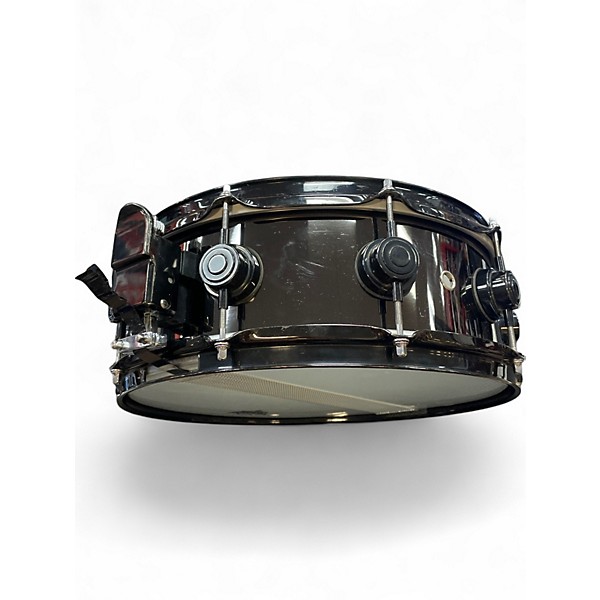 Used DW 5.5X14 All Maple Shell Black Drum
