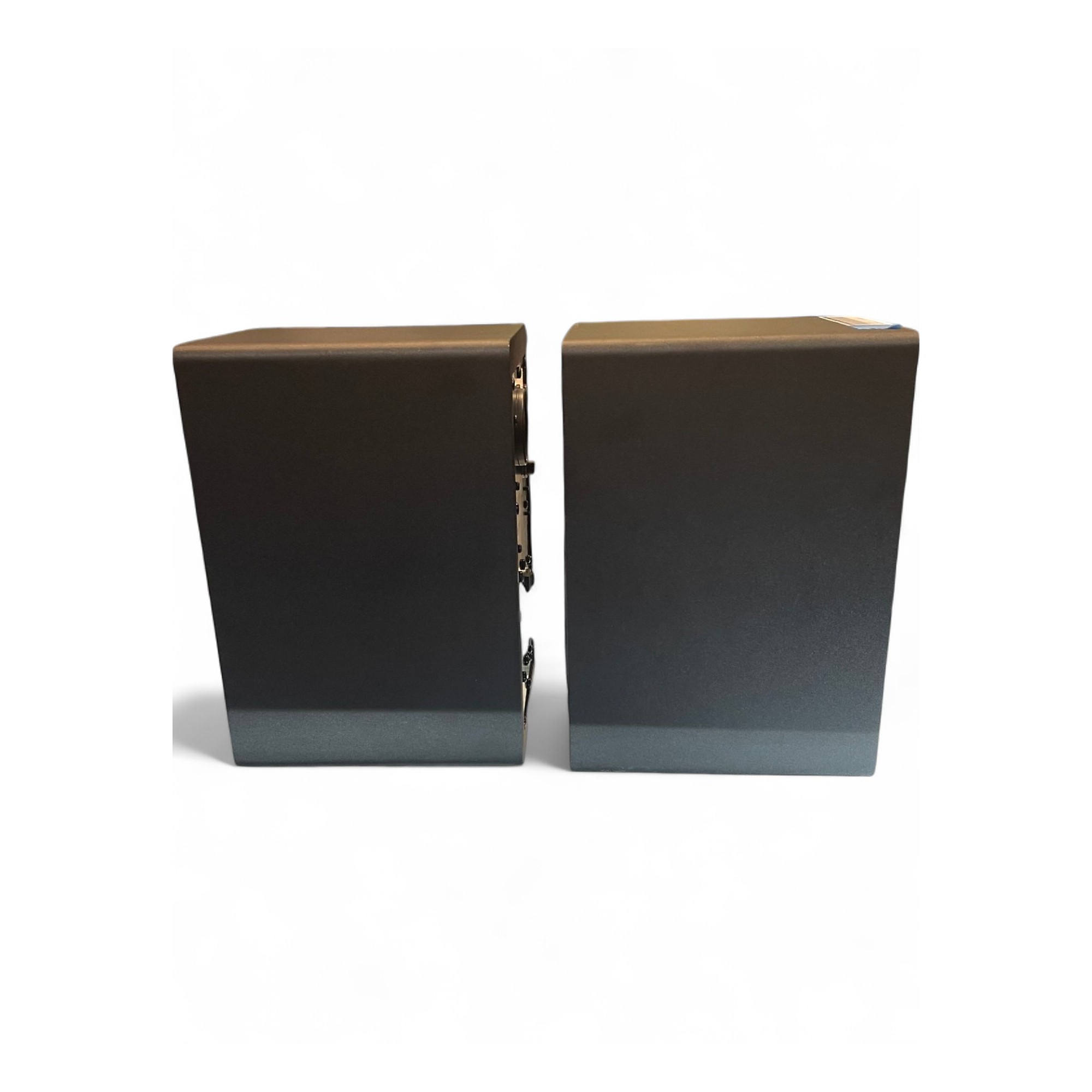 Used Yamaha Used Yamaha HS5 Pair Powered Monitor | Guitar Center Used Yamaha Used Yamaha HS5 Pair Powered Monitor | Guitar Center