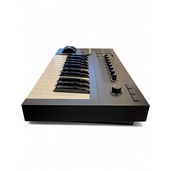 Used Native Instruments Komplete Kontrol A25 MIDI Controller